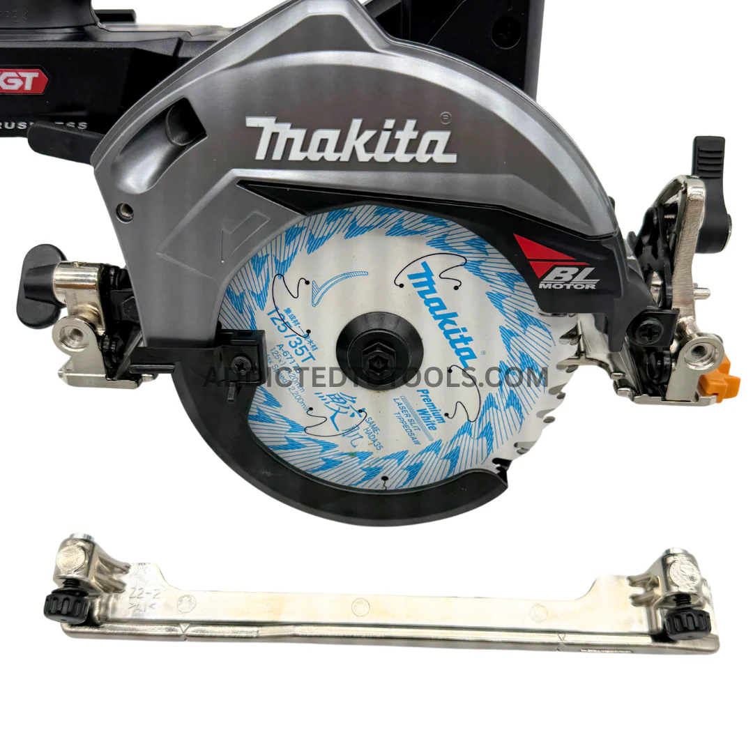 MAKITA hs005gzb 40V XGT 125 mm - Removable bottom side plate - Image 4
